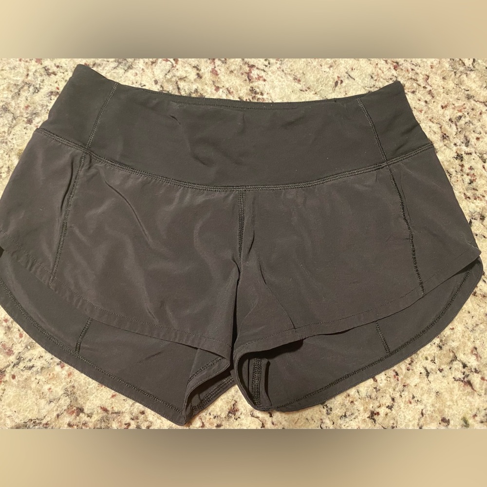 Lululemon Speed Up Low Rise 2.5” size 0
